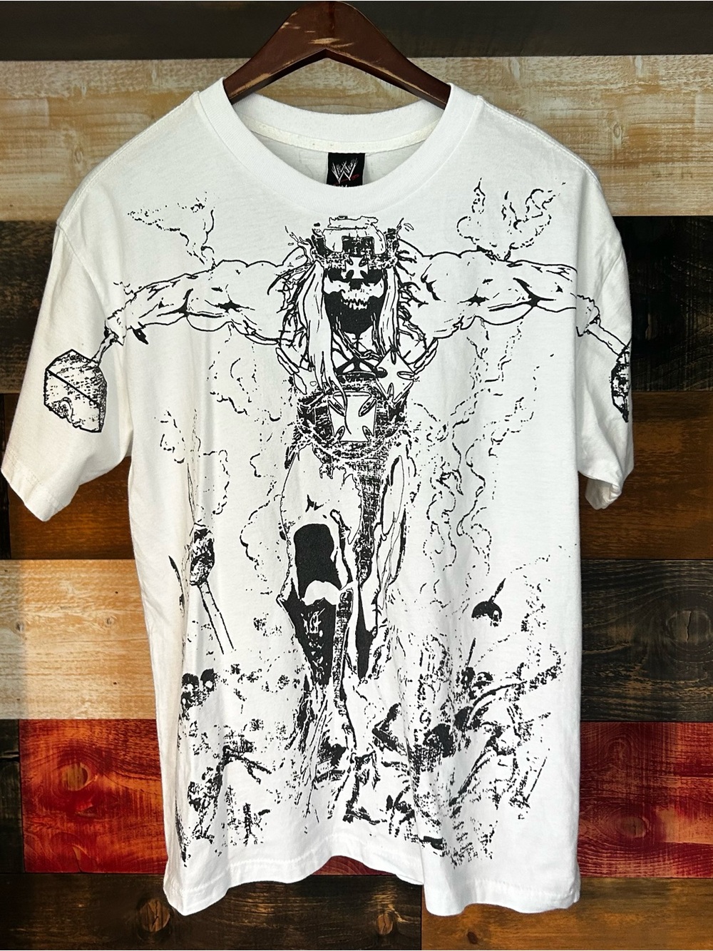 WWE White Short Sleeve Skull Wrestler Graphic Tee vintage AOP 2000s